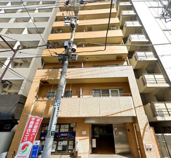 ダイアパレス大洋駒形外観１｜ダイアパレス大洋駒形は昭和５８年築の１２階建てです。浅草通りから一歩入った立地です。目の前にローソンストア100浅草寿店あります。浅草が生活圏です。