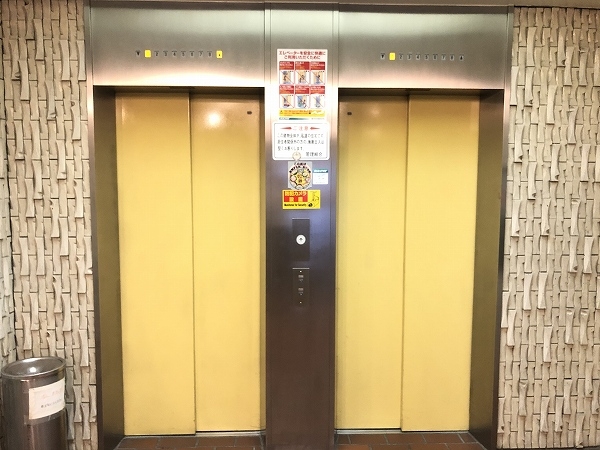 タックプラザエレベーター｜エレベーター2基あります。