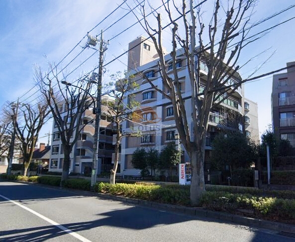 マイキャッスル大泉学園外観４｜マイキャッスル大泉学園は平成9年築、5階建てのマンションです。