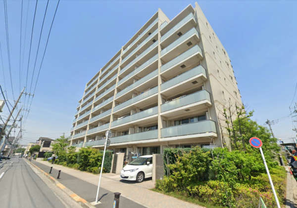 ブランシエラ一之江外観３｜ブランシエラ一之江は平成２６年築、９階建てのマンションです。小中学校が近くにあり、子育て環境良好です。