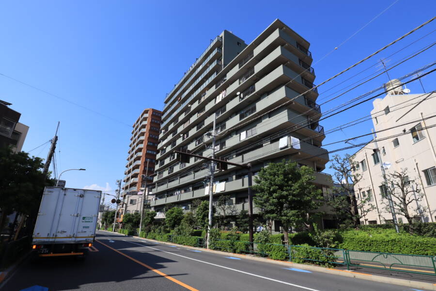 モアクレスト堀切菖蒲園外観1｜モアクレスト堀切菖蒲園は平成8年築、14階建てのマンションです。