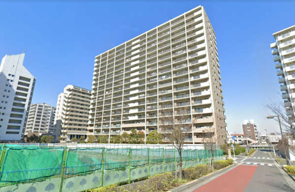 東京リバース・フォート外観２｜東京リバースフォートは平成１５年築、１８階建てのマンションです。