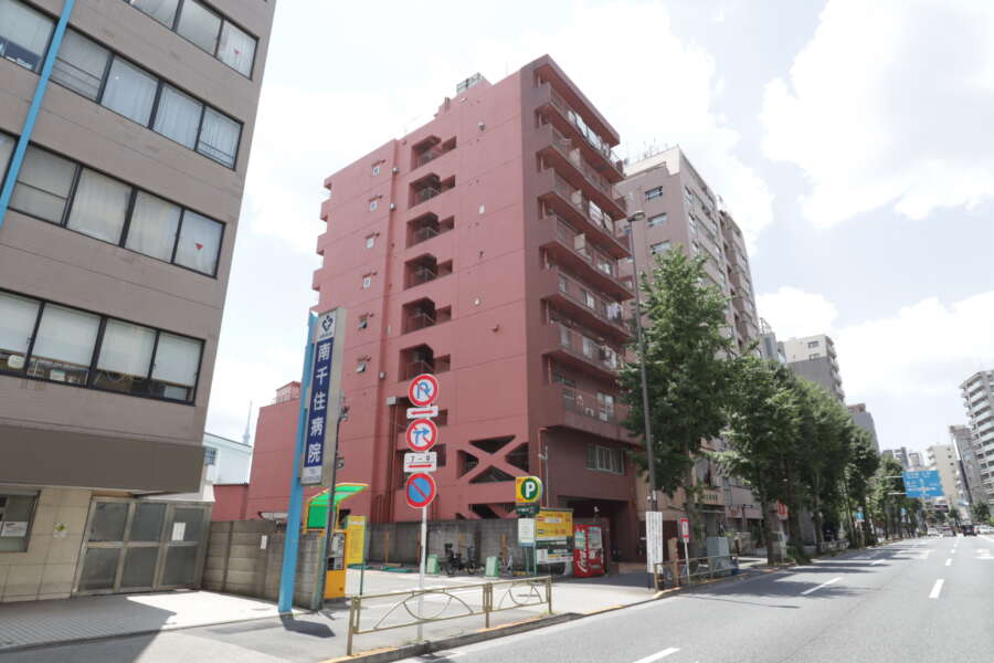 リレント三ノ輪外観2