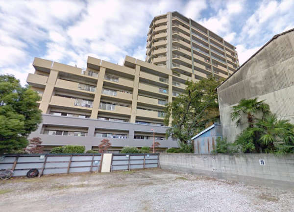 ハイホーム墨田百花園ブロードパーク外観３｜ハイホーム墨田百花園ブロードパークは平成１６年築、１５階建てのマンションです。