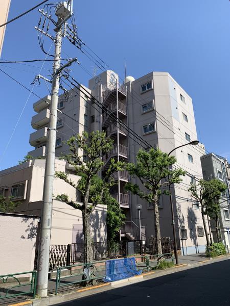 朝日野方マンション外観３｜朝日野方マンションは昭和５５年築、７階建てのマンションです。