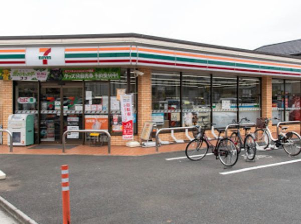 セブンイレブン 足立青井１丁目店｜徒歩1分に「セブンイレブン 足立青井１丁目店」があります。