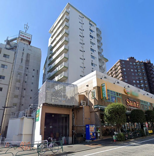 牛込ハイマンション外観４｜牛込ハイマンションは昭和４５年築、１４階建てのマンションです。大江戸線「牛込柳町」駅から徒歩１分の便利な立地です。