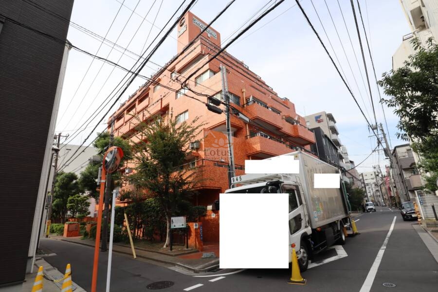 ライオンズマンション言問外観1｜ライオンズマンション言問は昭和５７年築、１０階建てのマンションです。