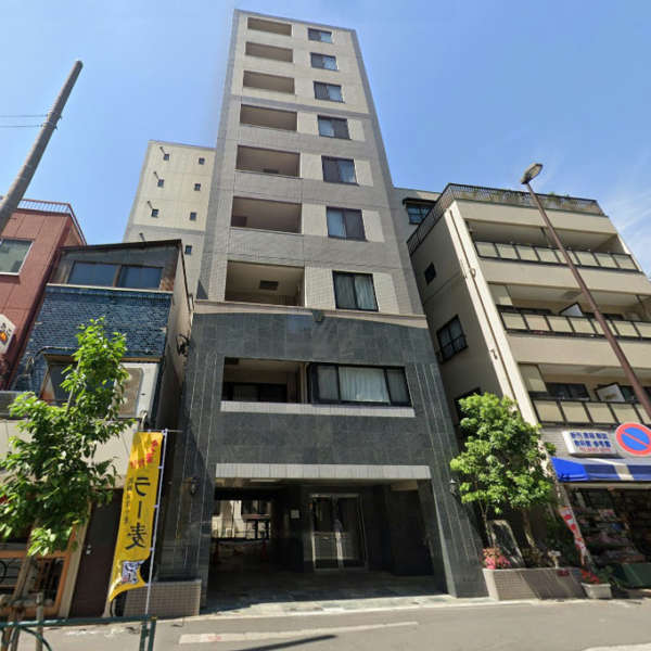 コンフォート・セラフ大島外観１｜コンフォートセラフ大島は平成１７年築、９階建てのマンションです。新大橋通りに面してます。都営新宿線「大島」駅から徒歩５分圏内です。すぐ近くにはサンロード中の橋商店街があります。