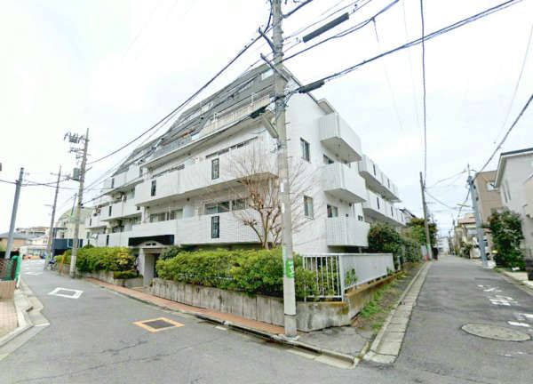 エスカイア千歳船橋外観３