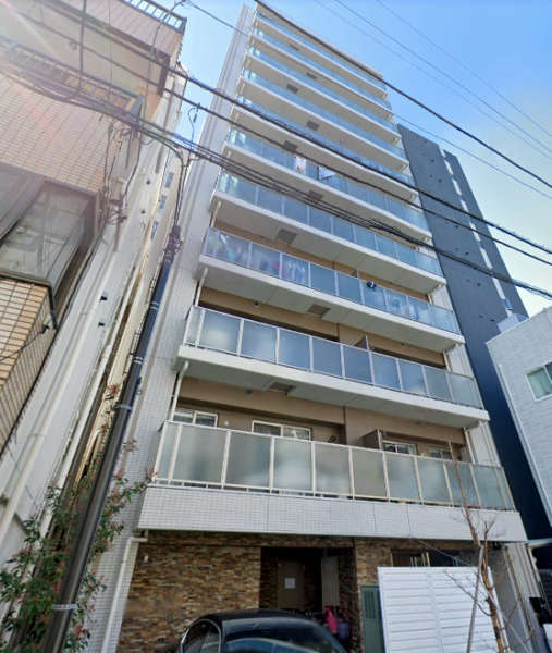 フォースター入谷外観３｜フォースター入谷は平成２５年築１１階建ての小規模マンションです。国際通りから一歩入った住宅街にあります。日比谷線「入谷駅」、「日比谷線三ノ輪」駅、つくばEX「浅草」駅が徒歩圏内です。