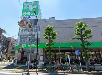 サミットストア 代沢十字路店1｜「サミットストア 代沢十字路店」まで徒歩６分です。パンが美味しいです。