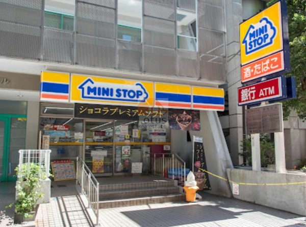 ミニストップ 代々木２丁目店｜徒歩2分に「ミニストップ 代々木２丁目店」があります。