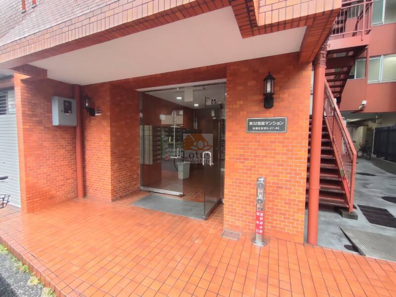 第３２宮庭マンションエントランス2｜エントランスです。
