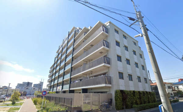 デュオ北千住外観２｜デュオ北千住は足立区関原一丁目にある平成２５年築、８階建てのマンションです。東武伊勢崎線「梅島」駅、「西新井」駅が利用可です。