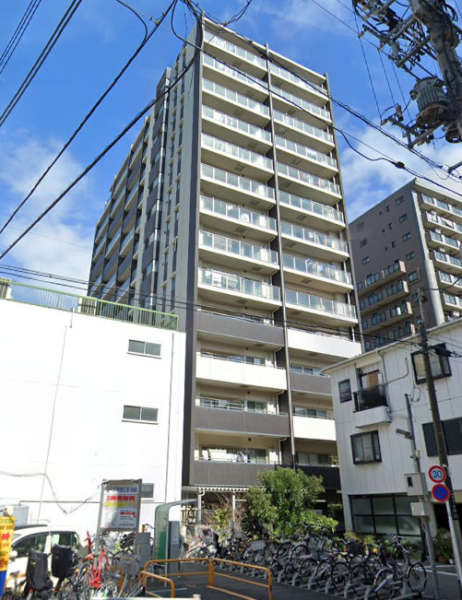 ライオンズ亀有駅前レジデンス外観２｜ライオンズ亀有駅前レジデンスは平成２２年築、１４階建てのマンションです。亀有駅北口から徒歩３分の利便性の良い立地です。