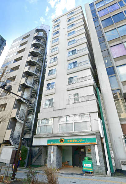 ライオンズマンション南平台外観１｜ライオンズマンション南平台は昭和４５年築、１３階建のマンションです。「渋谷」駅ＪＲ南改札を玉川通りを通って徒歩１０分程です。