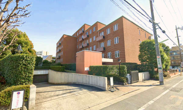 クランツ経堂外観２｜クランツ経堂は平成２年築、６階建てのマンションです。小田急小田原線「経堂」駅、「千歳船橋」駅が利用可です。