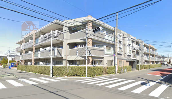 レーベンリヴァーレ新江古田レリッシュ外観１｜レーベンリヴァーレ新江古田レリッシュは平成１８年築、３階建てのマンションです。周辺は閑静な住宅地です。
