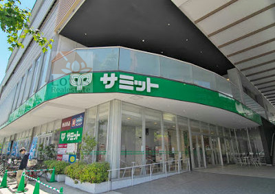サミットストア 砧環八通り店｜「サミットストア 砧環八通り店」まで徒歩４分です。駐車場があります。無印良品がはいっています。