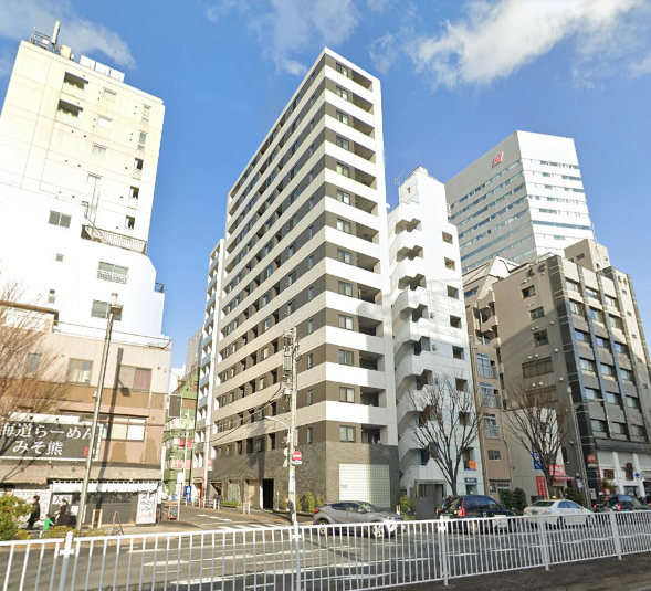 ウィルローズ築地外観１｜ウィルローズ築地は平成２４年築、１４階建てのマンションです。晴海通り沿いに立地します。築地、銀座が生活圏です。