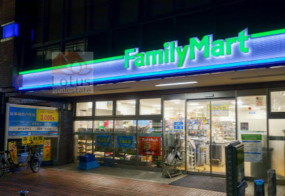 ファミリーマート 南青山三丁目店