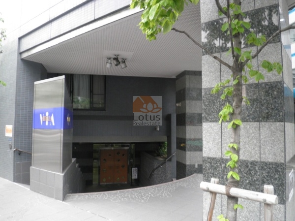 ヴィアシテラ新宿エントランス