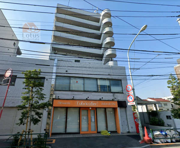迦葉高円寺マンション外観１｜迦葉高円寺マンションは平成１年築、９階建てのマンションです。早稲田通りに面しています。