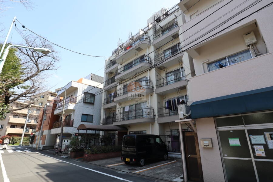 巣鴨日伸ハイツ外観1