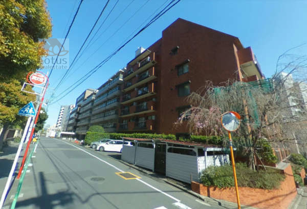 ライオンズマンション一番町外観１｜ライオンズマンション一番町は昭和５２年築、７階建てのマンションです。