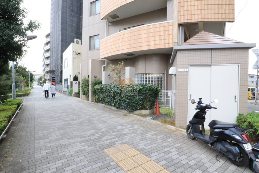 プレジール東大島外観4