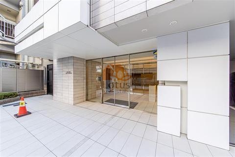 ウィルレーナ東京根岸エントランス１｜山手線「鶯谷」駅、山手線他「日暮里」駅が利用できます。