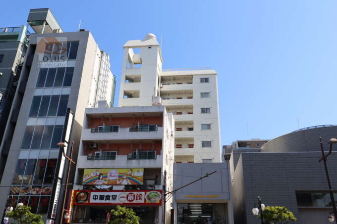 ニックハイム東陽町外観3｜永代通りに面していないため、駅に近いですが静かな感じがします。