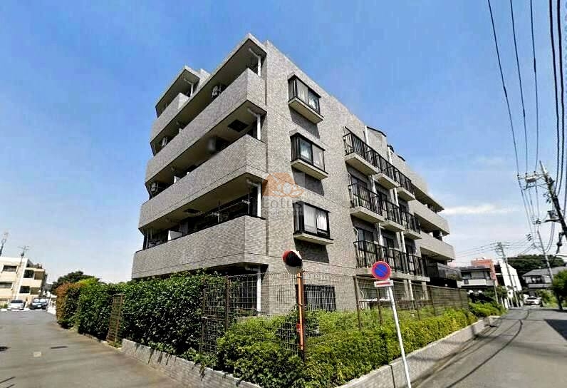 ライオンズマンション北烏山外観３｜ライオンズマンション北烏山は、平成7年築、5階建て、総戸数47戸のマンションです。閑静な住宅街に立地します。