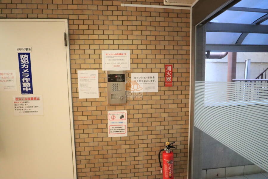ハイツ両国駅前 (11)｜セキュリティに配慮された仕様で、安心感のある暮らしを支えます。
