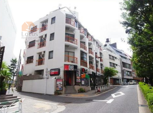 エグゼクティブ渋谷外観１｜エグゼクティブ渋谷は昭和51年築、7階建てのマンションです。