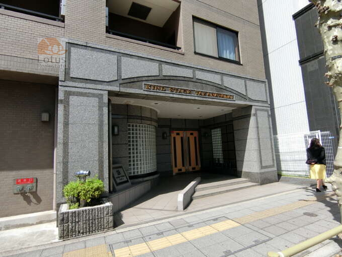 カインドステージ高輪外観共用部1｜エントランスです。