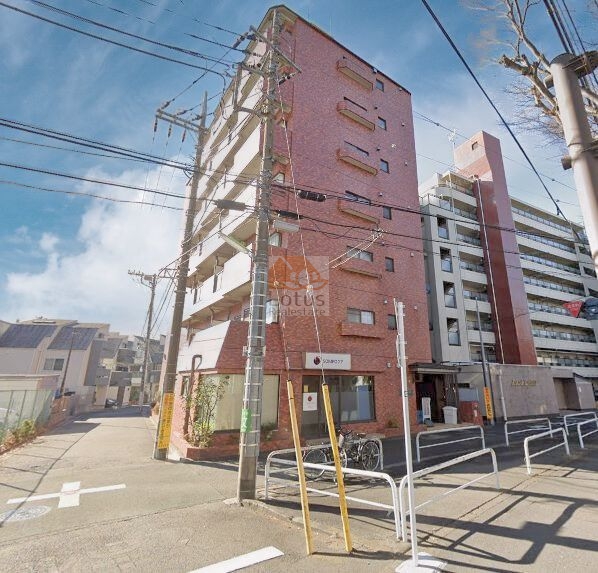 セブンスターマンション南烏山外観２｜京王線「芦花公園」駅、京王線「千歳烏山」駅が利用できます。