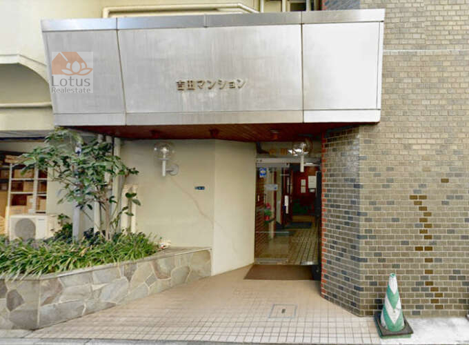 吉田マンションエントランス｜エントランスです。