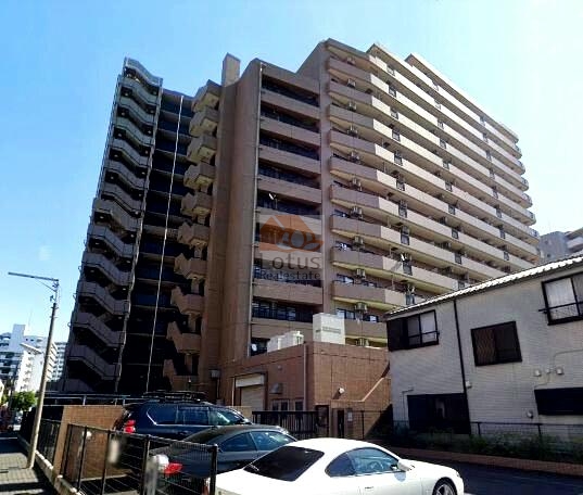 朝日シティパリオ王子神谷外観２｜朝日シティパリオ王子神谷は、1996年（平成 8年）に建てられた14階建てのマンションです。