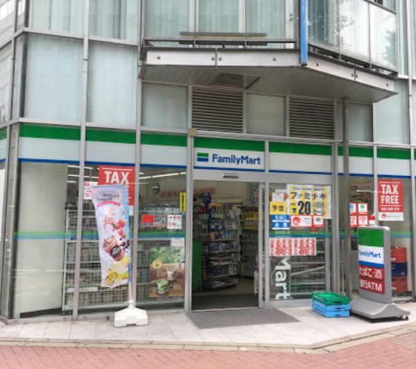 ファミリーマート 銀座昭和通り店