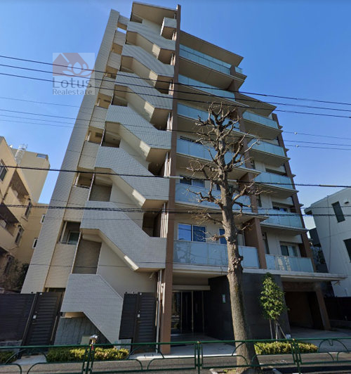 アージョ鷺ノ宮外観１｜アージョ鷺ノ宮は平成24年築、8階建てのマンションです。新青梅街道沿いに立地します。