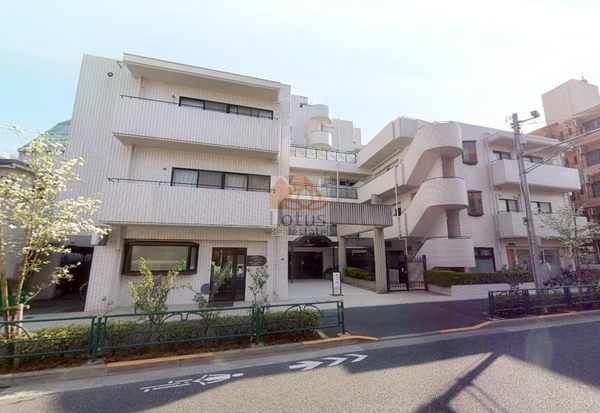 サンハイム高井戸外観３｜サンハイム高井戸は昭和60年築、6階建のマンションです。