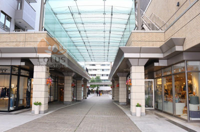 代官山アドレス・ディセ｜「代官山アドレス・ディセ」はカフェ・レストラン・スーパーマーケットなどの店舗が集まった複合型商業施設です。