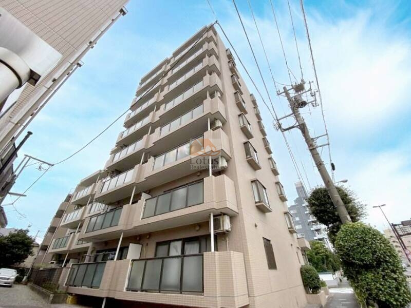 オーベル上馬A棟外観４ (1)｜オーベル上馬は平成3年築のマンションです。8階建てのA棟、7階建てのＢ棟があります。
