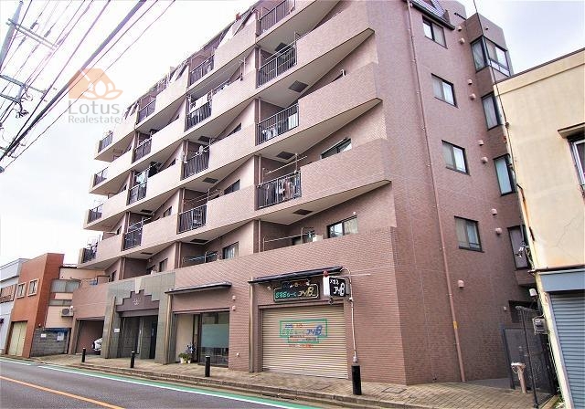 アドリーム西新井外観１｜アドリーム西新井は平成6年築、8階建てのマンションです。