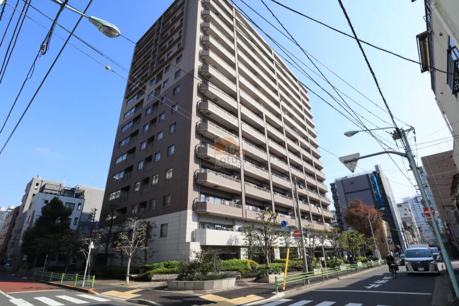 オーベル月島リバージュグラン外観1｜オーベル月島リバージュグランは平成１３年築、１５階建てのマンションです。
