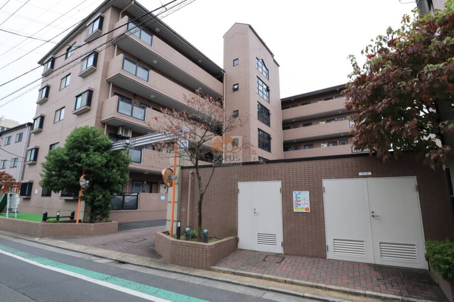 ビラカーサお花茶屋外観1｜ビラカーサお花茶屋は、平成7年築、5階建てのマンションです。