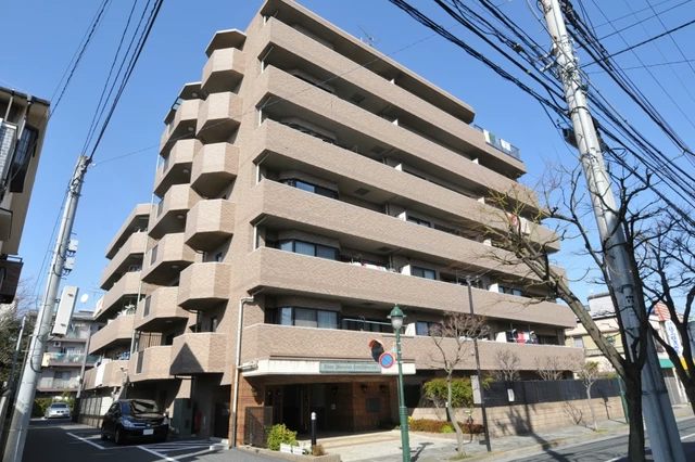 ライオンズマンション上篠崎外観２｜ライオンズマンション上篠崎は平成１０年築、７階建てのマンションです。