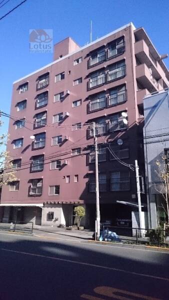 中野弥生町案ション外観 (4)｜中野弥生町マンションは昭和４４年築、７階建てのマンションです。丸の内線「中野富士見町」駅から中野通り沿いに徒歩7分程の立地です。
